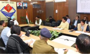  मुख्य सचिव डॉ. एस.एस. संधु ने यातायात संकुलन को कम करने हेतु सभी सम्बन्धित विभागों के साथ बैठक की।