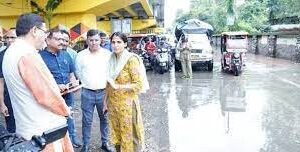 मुख्यमंत्री धामी ने आज देहरादून में बरसात से प्रभावित क्षेत्रों का औचक निरीक्षण किया।