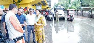 मुख्यमंत्री धामी ने आज देहरादून में बरसात से प्रभावित क्षेत्रों का औचक निरीक्षण किया।