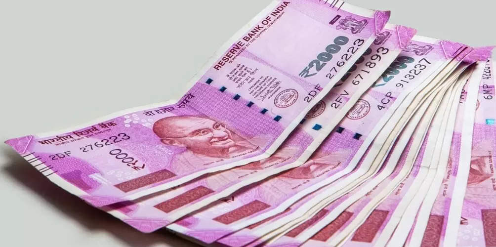 2,000 रुपये के नोटों को वापस लाने या बदलने की अंतिम तिथि आज