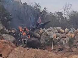 तेलंगाना में भारतीय वायुसेना के एक ट्रेनर एयरक्राफ्ट के दुर्घटनाग्रस्त