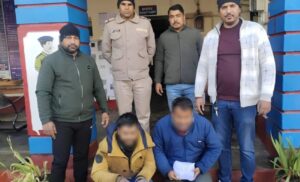  चमोली जिले की एसओजी टीम की ओर से जोशीमठ कोतवाली क्षेत्रातंर्गत दो लोगों को एक किलो 270 ग्राम अवैध चरस के साथ गिरफ्तार किया