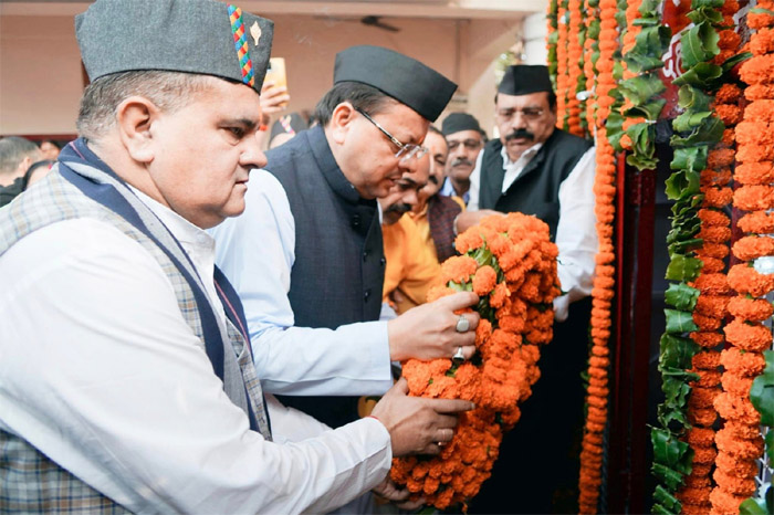 सीएम ने राज्य आंदोलन के शहीदों को दी श्रद्धांजलि