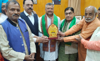महापौर से मिला भाकियू एकता शक्ति का प्रतिनिधिमंडल