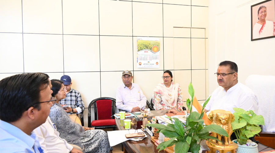 सीवर एवं पेयजल समस्याओं का निस्तारण शीघ्र करें विभाग : जोशी