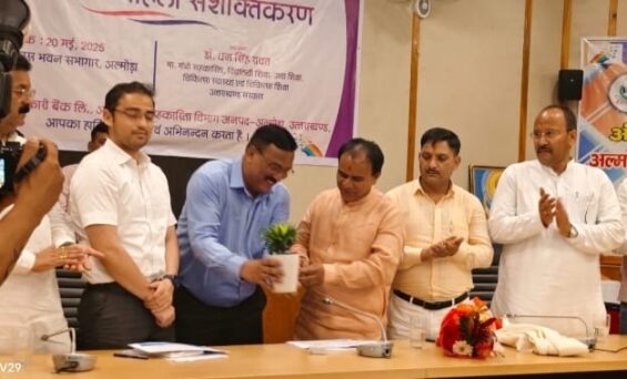 महिला सशक्तिकरण के बिना विकसित राष्ट्र की संकल्पना अधूरी: डॉ धन सिंह रावत